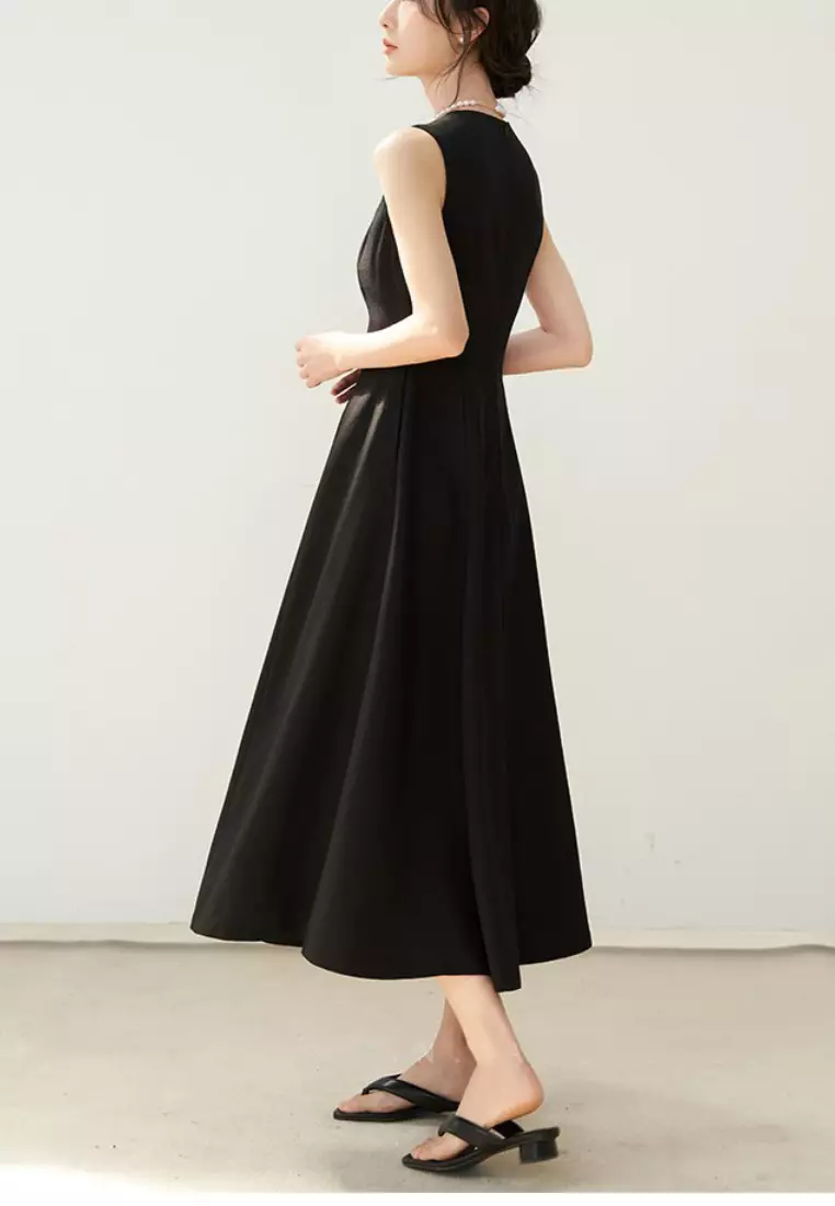 Fashionable and elegant round neck sleeveless dress K052807BK