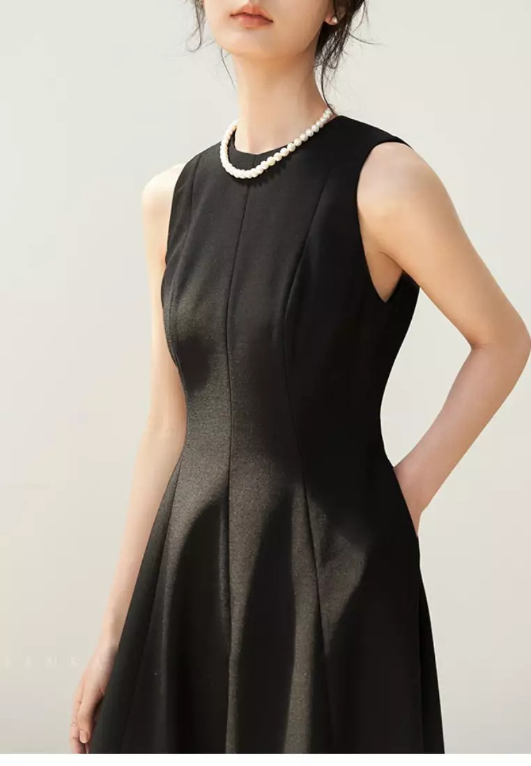 Fashionable and elegant round neck sleeveless dress K052807BK