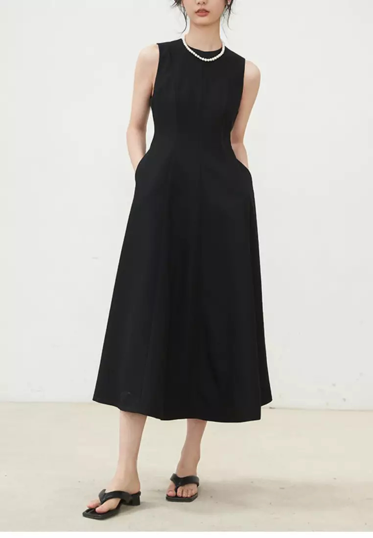 Fashionable and elegant round neck sleeveless dress K052807BK