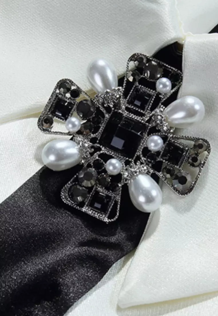 New light luxury heavy-duty beaded long-sleeved A-line dress K100212