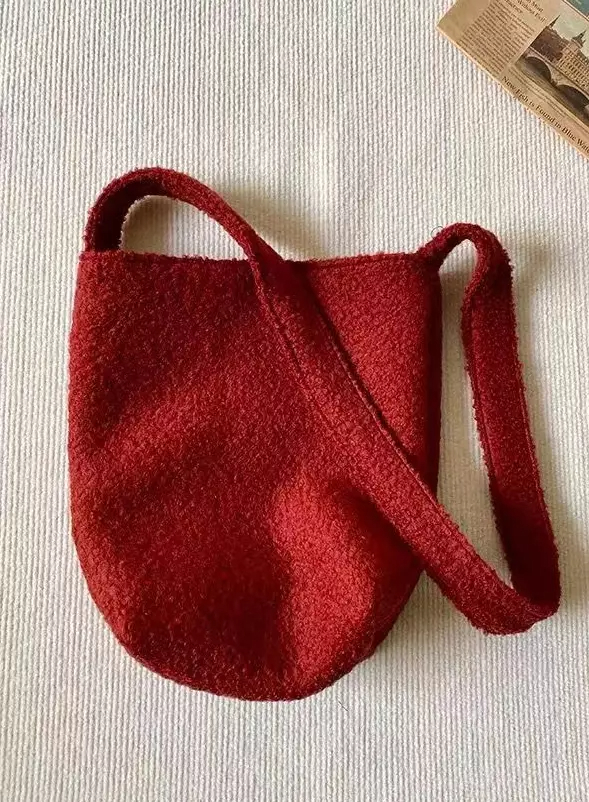 New plush retro dark red large capacity cloth bag bucket bag K10040