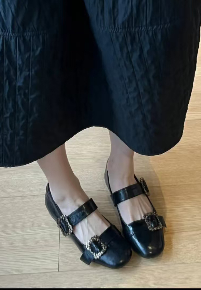 Retro round-toe Mary Jane shoes CA25112802BK