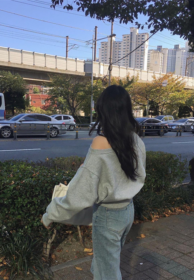 Korean style off shoulder top CA24092513GY