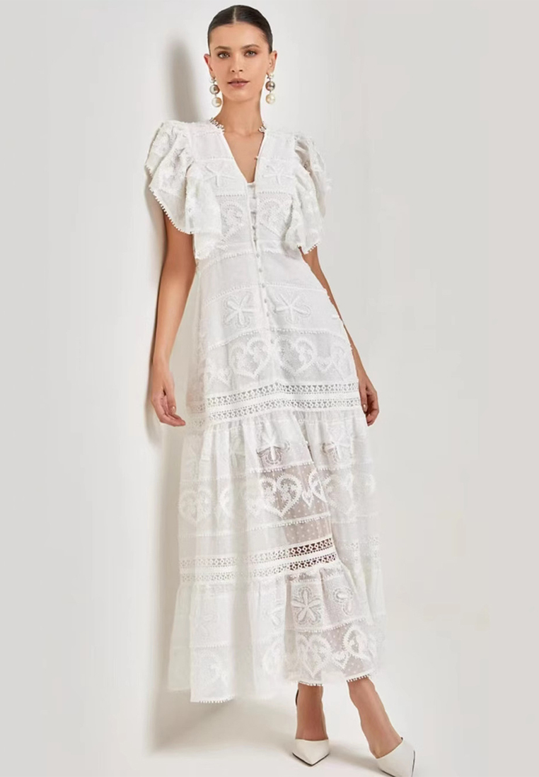 New slim-fitting embroidered dress CA25091457W