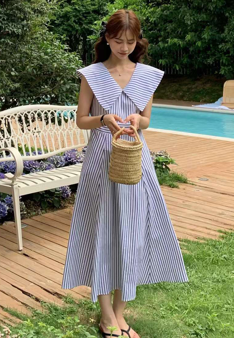 New collar and waist cinching striped dress CA225042248BL