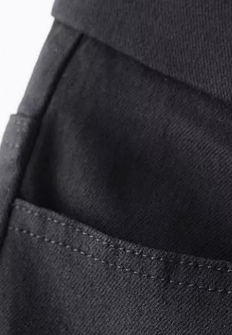 --Simple Black Trousers R0325681-S