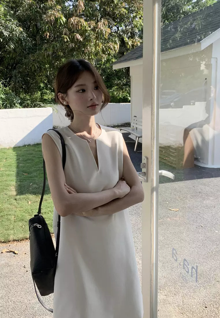 Temperamental new style V-neck vest dress K061404