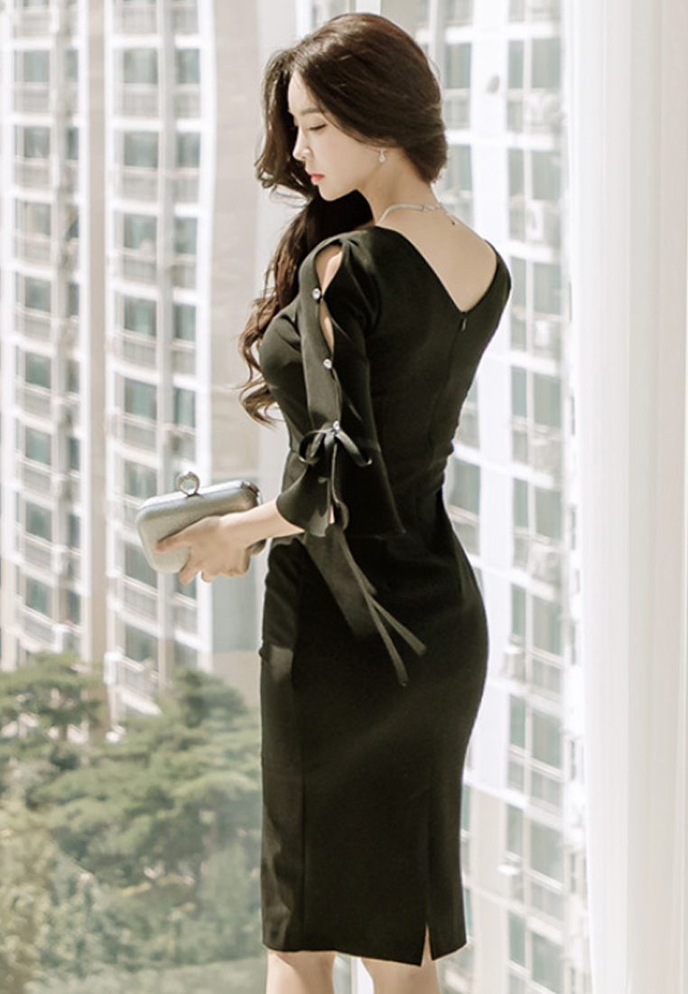 Black 1/2 Flared sleeves V-Neck Dress UA102315BK-NEW