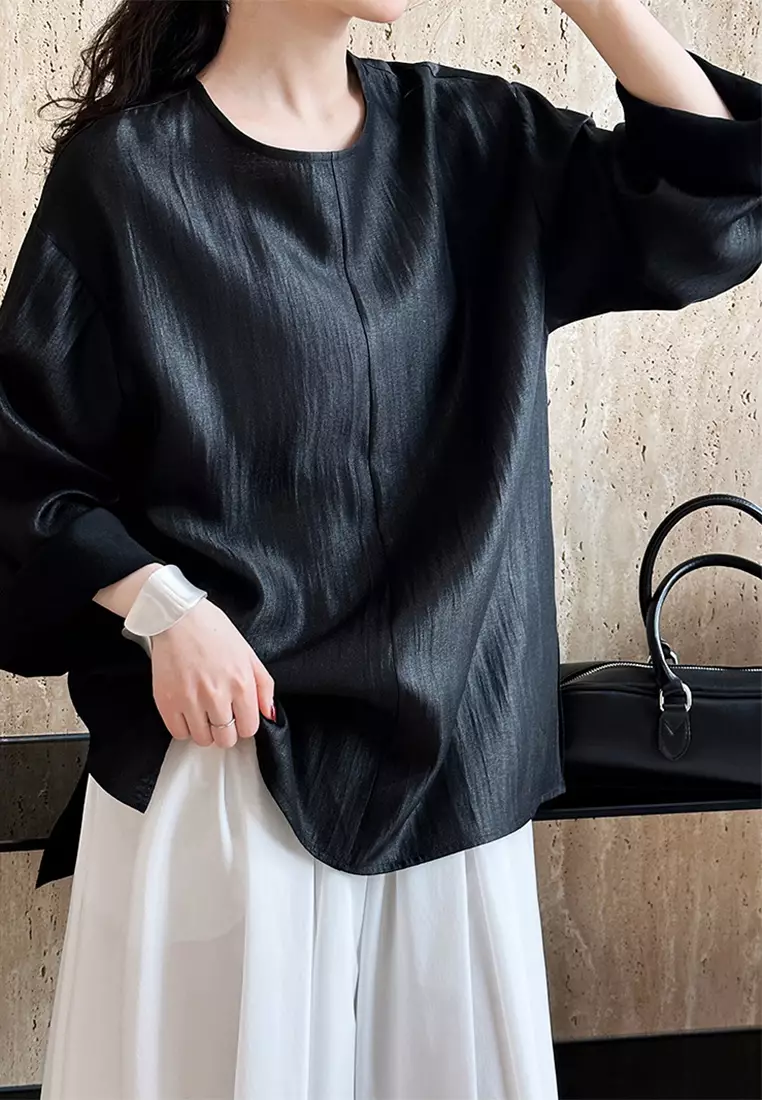 Minimally soft round neck loose top CA24092352RD