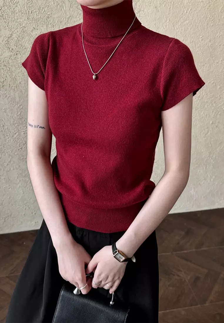 Classic slim fit short sleeved knitted sweater CA24092357BW