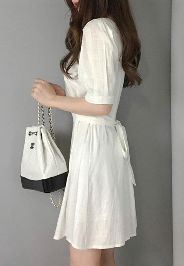 Retro waist cinching dress with temperament CA25032749W