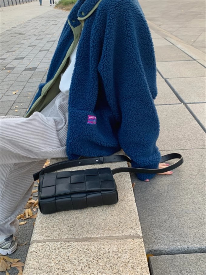 Korean style reversible color-blocked lamb cotton-padded jacket for women K010623