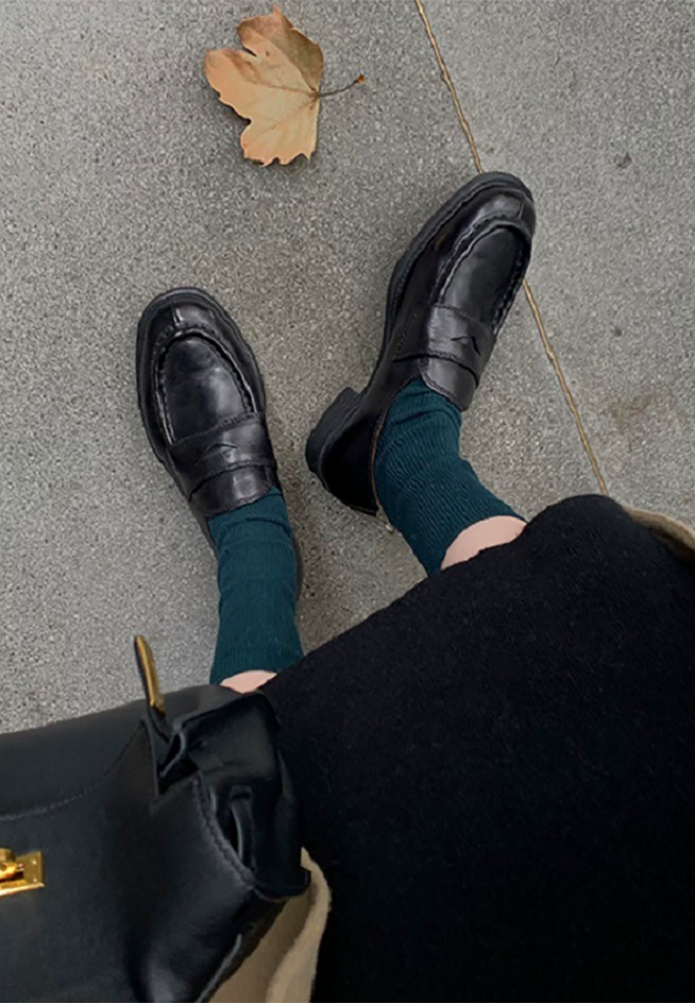 New retro thick heel slip-on shoes CA25021342BK