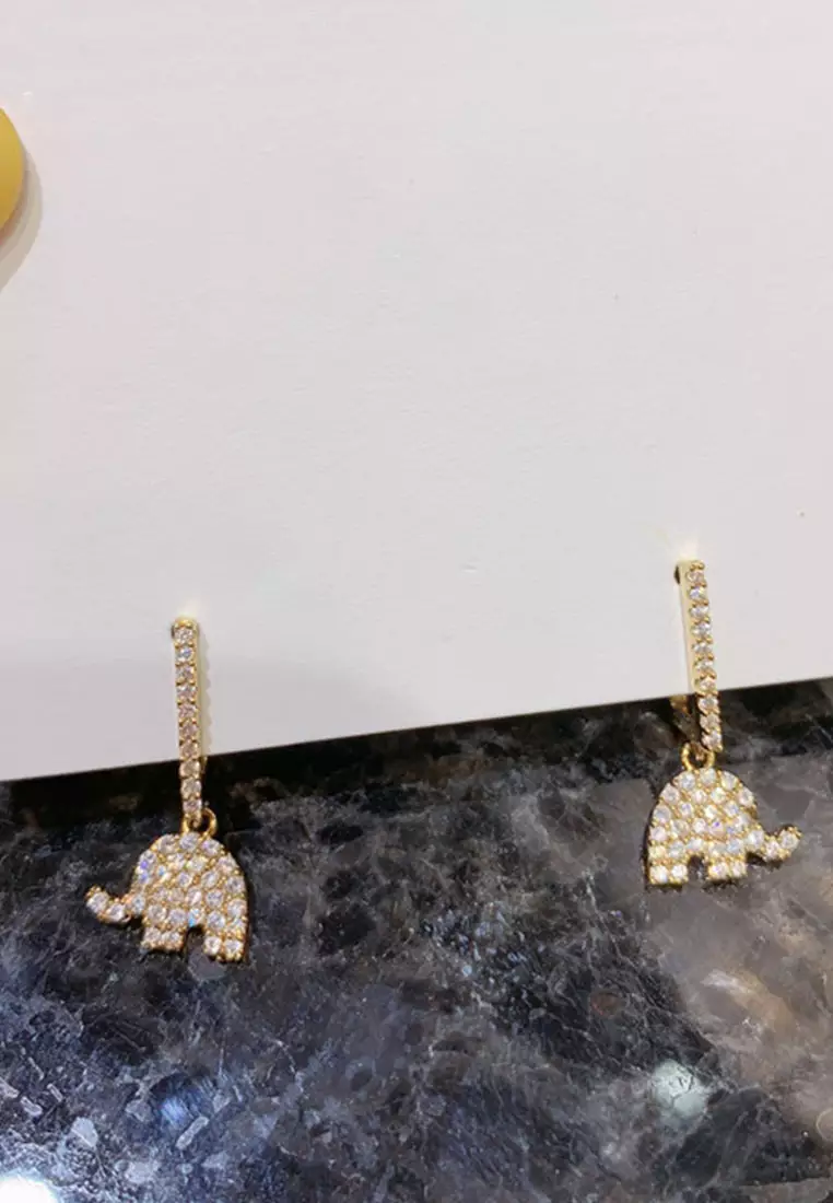 Elephant Earrings CA060305
