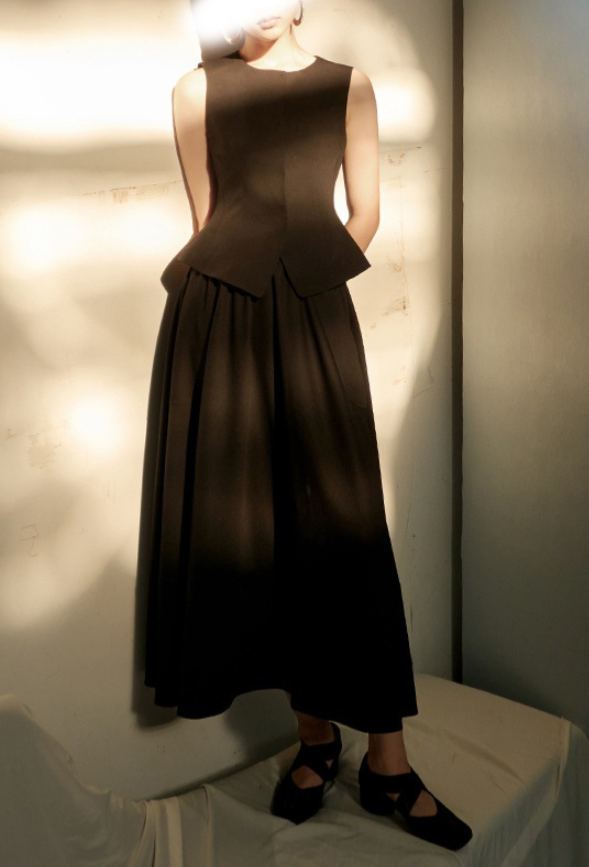 New Elegant Vest and Skirt Women set dress K25120304