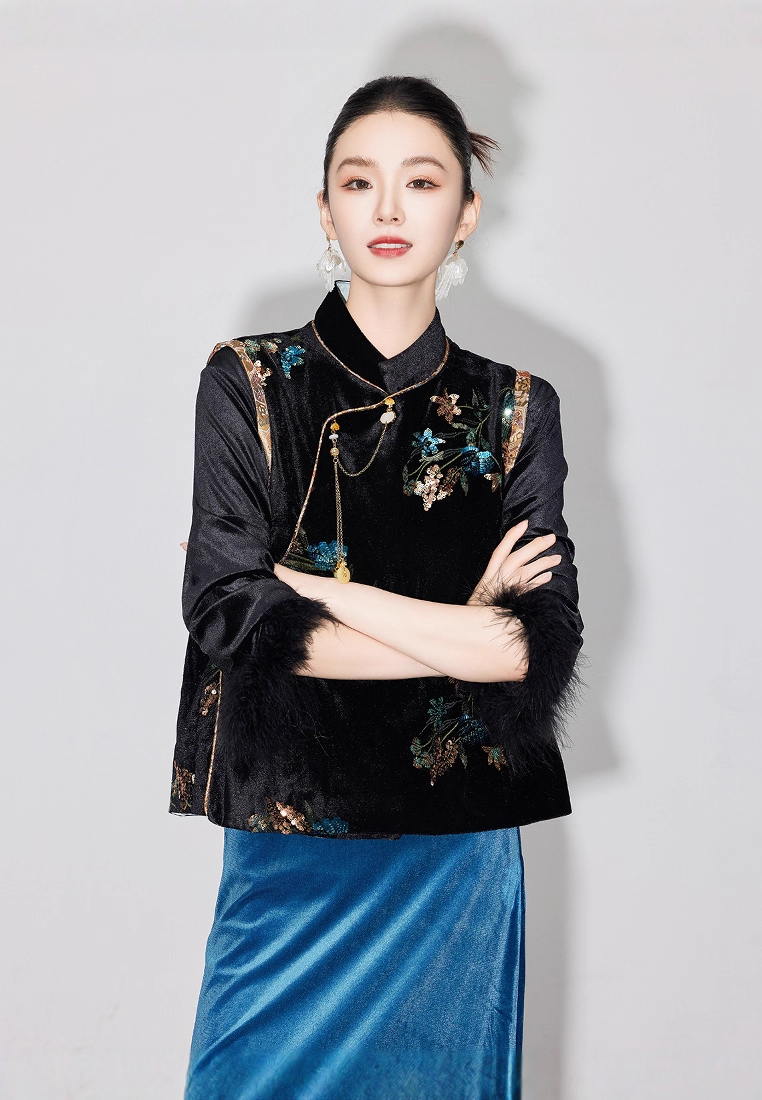 New Chinese Luxury Style Velvet Vestop Traditional National Charm and Stylish Design CA20251215BK
