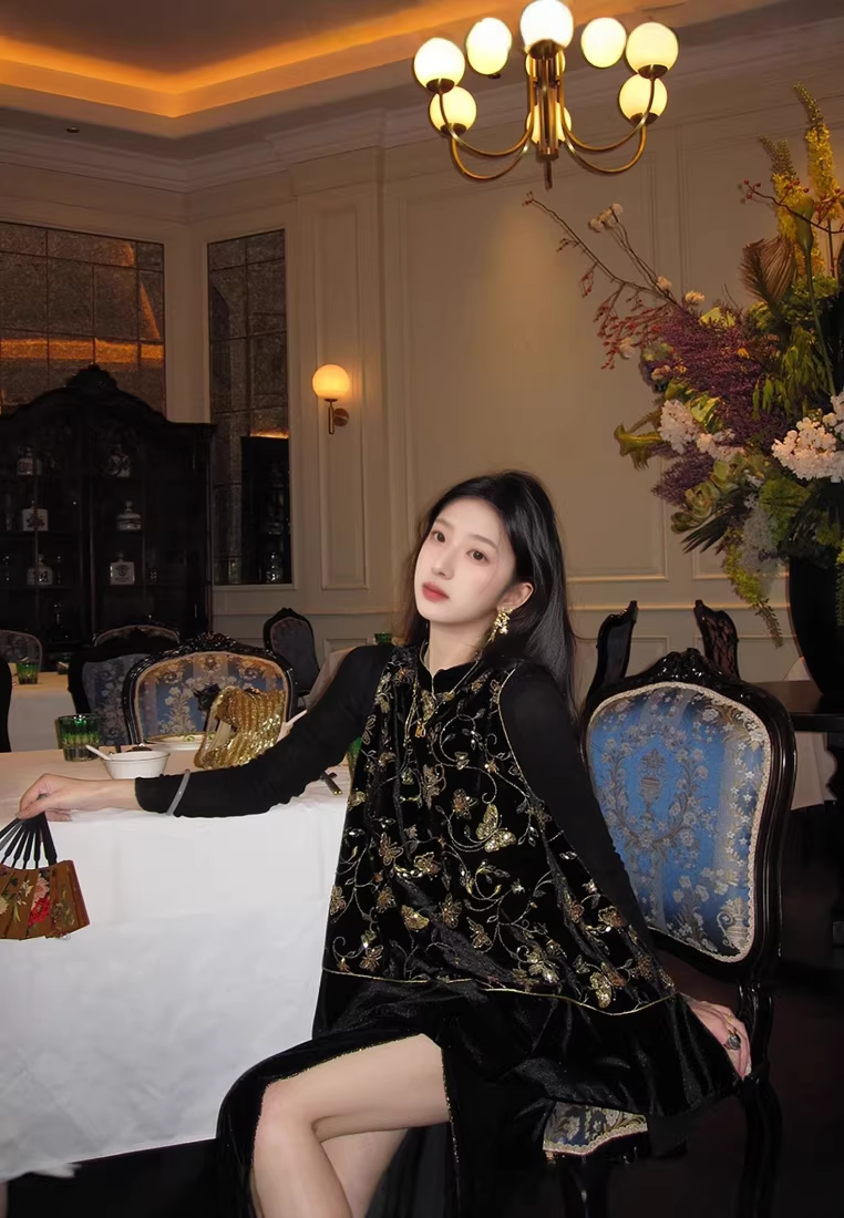 New Chinese  Stand Collar Sleeveless Vest + Split Velvet Skirt Set CA25121521BK