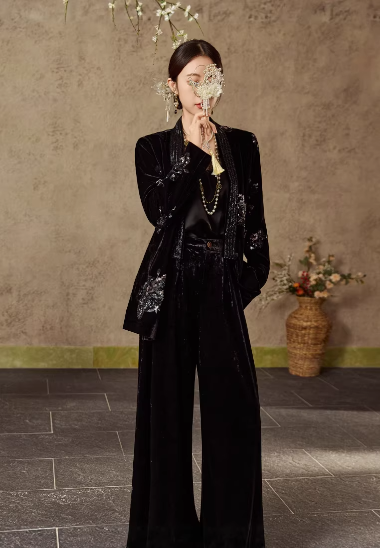 High-End New Chinese Rose Heavy-Duty Embroidery Coat, Vest and Skirt CA2025121520BK