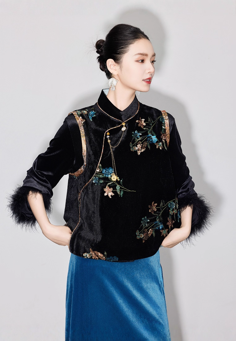 New Chinese Luxury Style Velvet Vestop Traditional National Charm and Stylish Design CA20251215BK