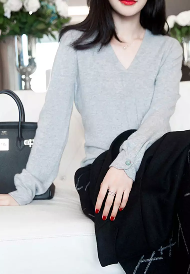 Basic V Neck Pullover CA112811GY