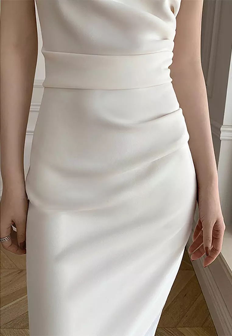 Sleeveless mid-length halter dress with wide shoulder straps CA24032525