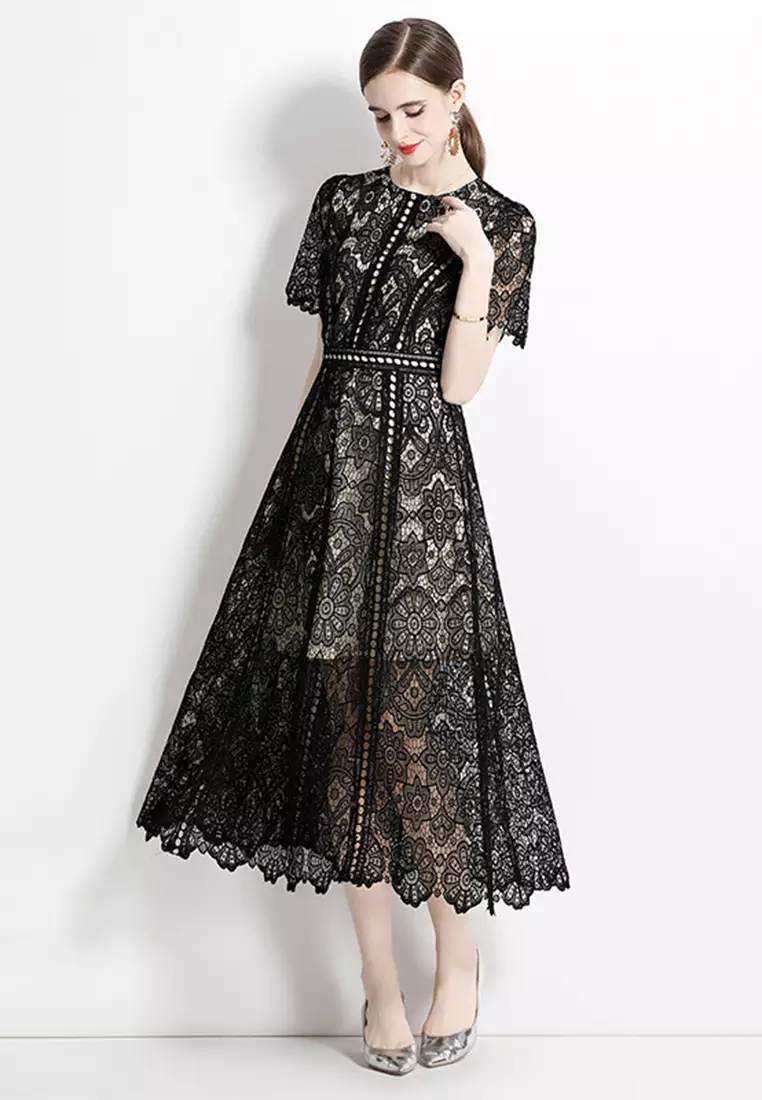 2024 New Summer French-style Hollow Out Lace Dress with Crochet Details CA061372