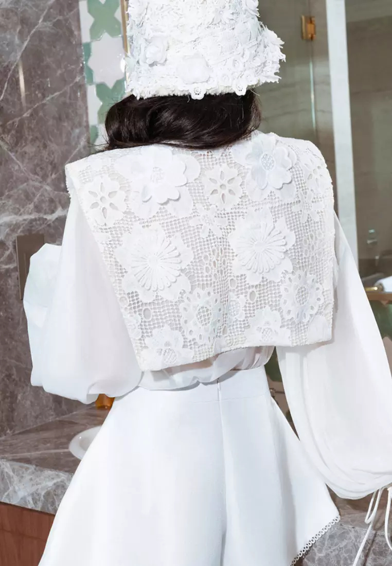 Temperament lantern sleeve lace shirt shorts suit K100213