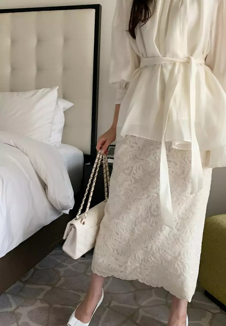 Brand new temperament lantern sleeve chiffon shirt top K092603-BK