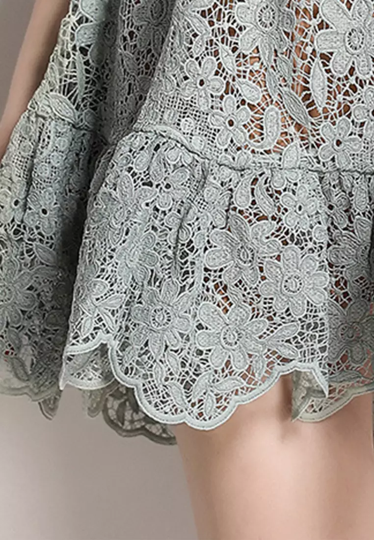 French Lace Slim Fit A-Line One-Piece Dress A22050710