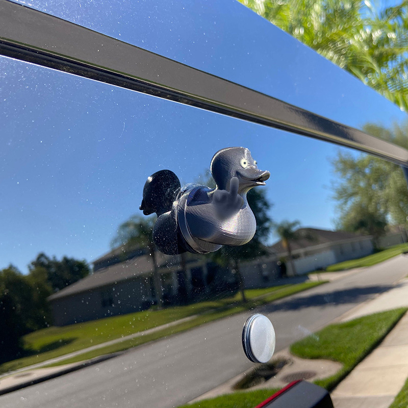 🚗💦 Meet the Ultimate Jeep Accessory: The Fun Middle Finger Spraying Duck! 🦆💥