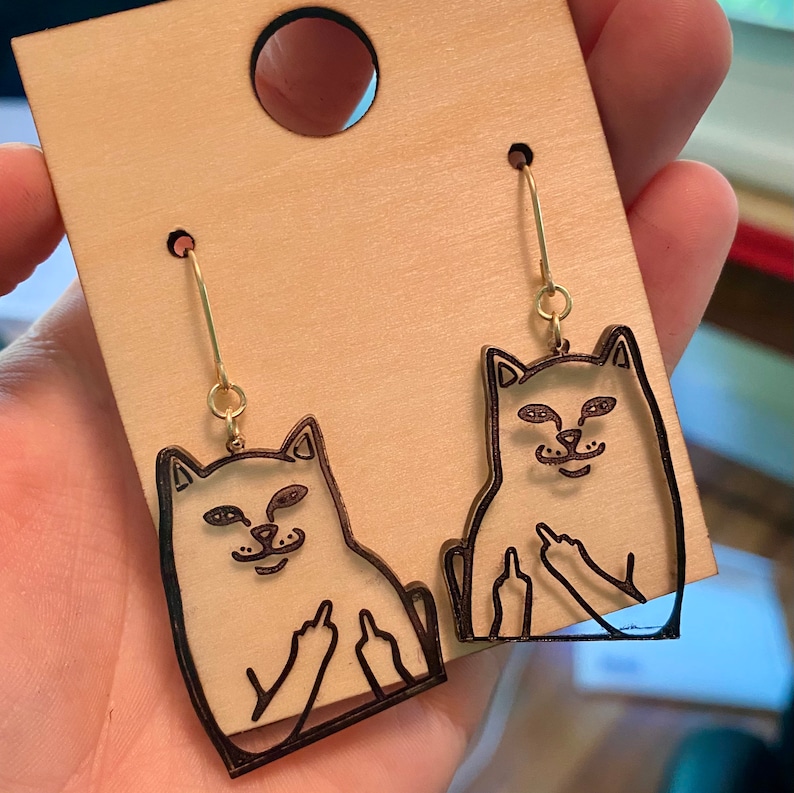 Paw-some Middle Finger Cat Ring