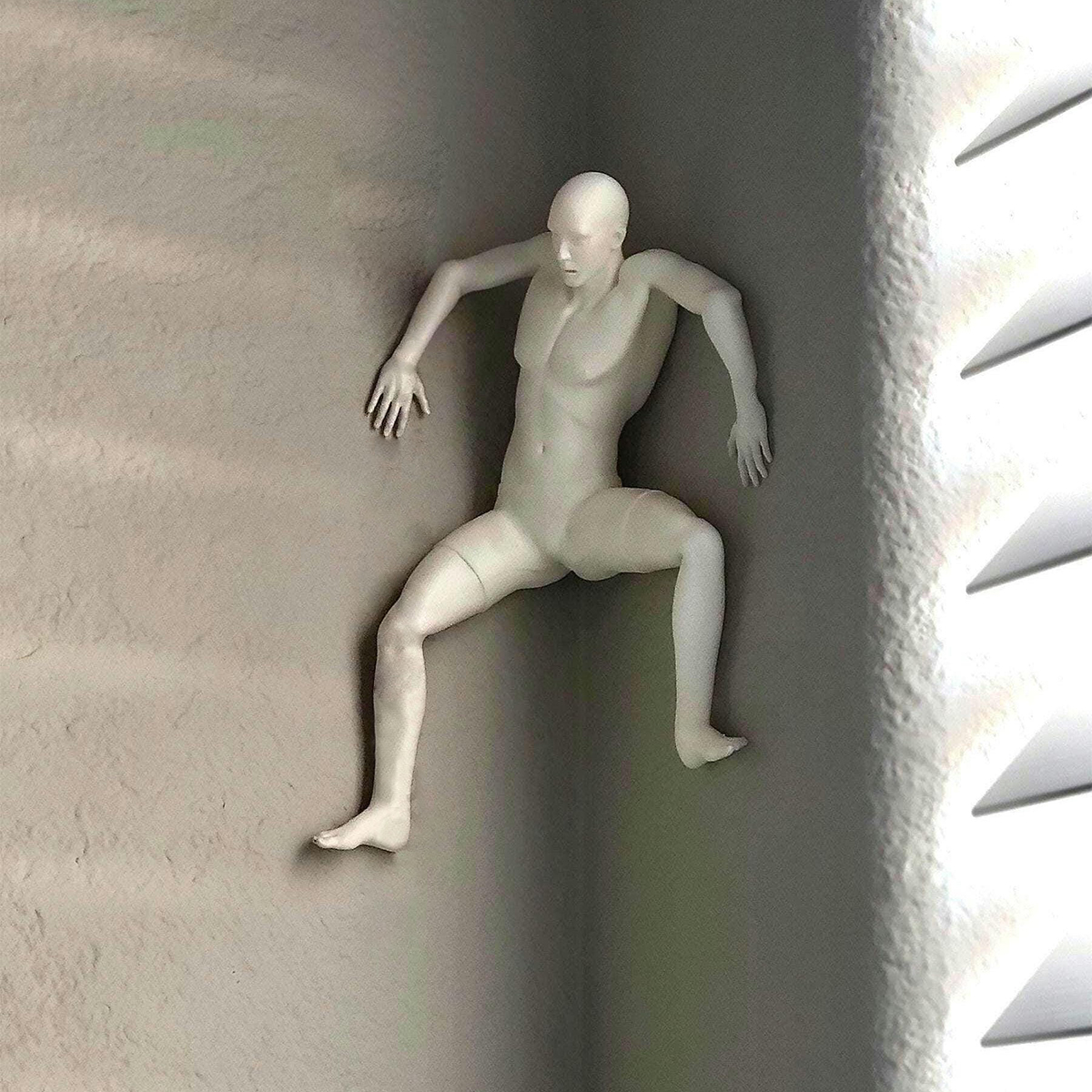 Stuck Wall Climber