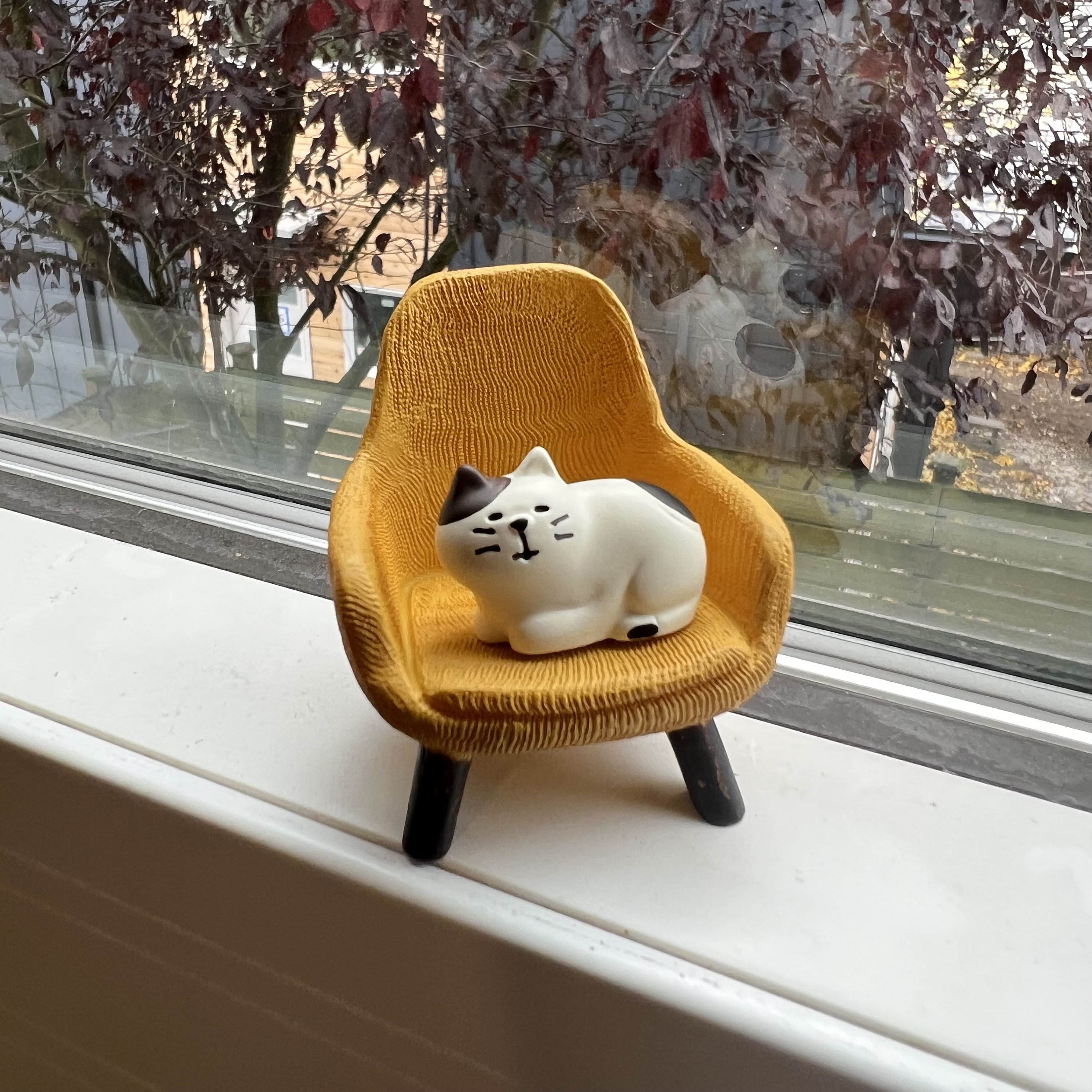 Super Cute Couch Potato Cat