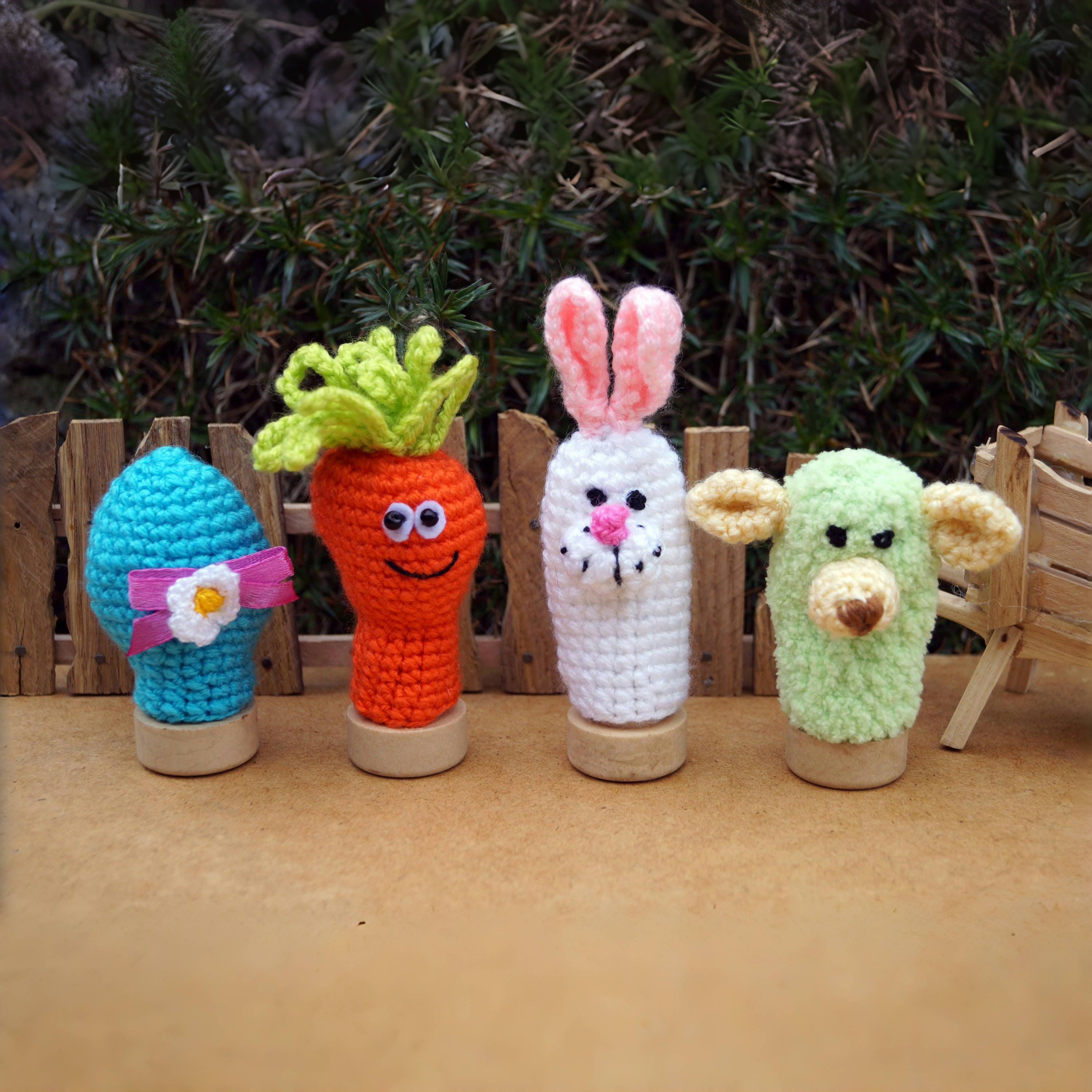 Easter Finger Puppet