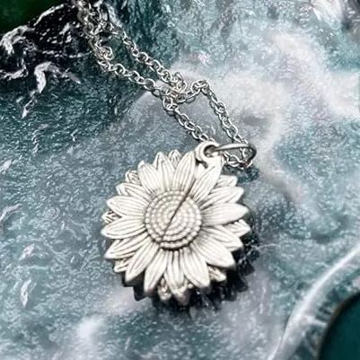 🌻Sunflower 2024 Graduation Season Gift🎁