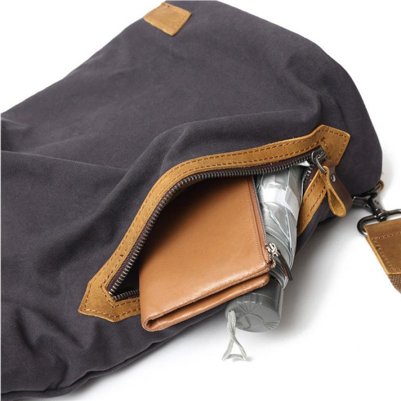 Japanese retro fashion casual outdoor canvas crossbody bag