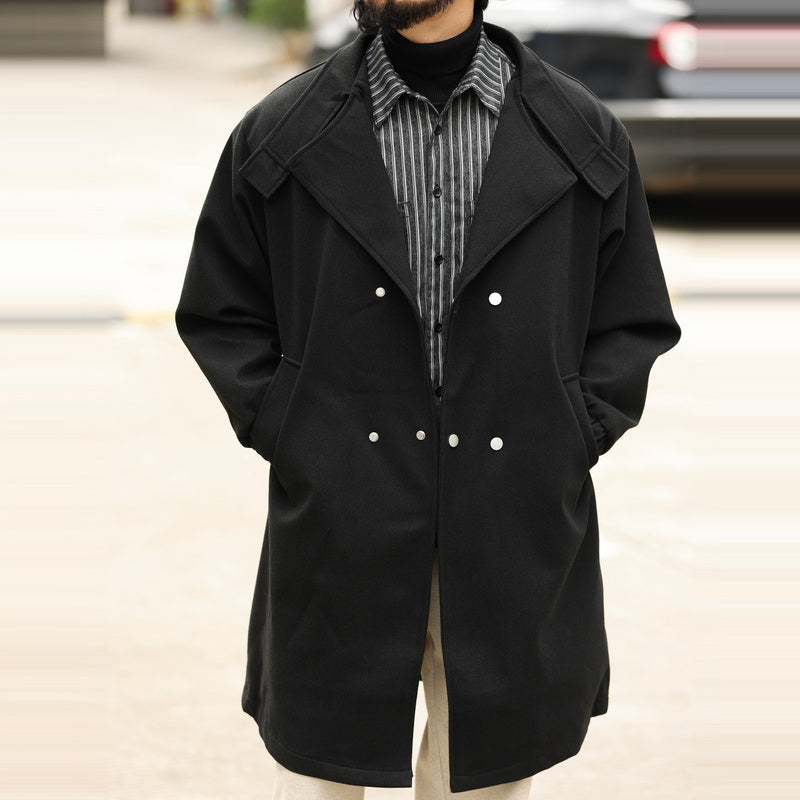 British style casual mid length slightly wide press double breasted design with a sense of coat and jacket