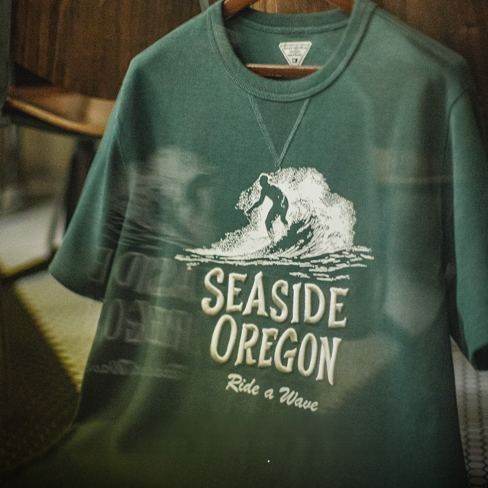 American Retro Three-Dimensional Embroidery, Digital Printing, Threaded Collar, Green Short Sleeved Shirt