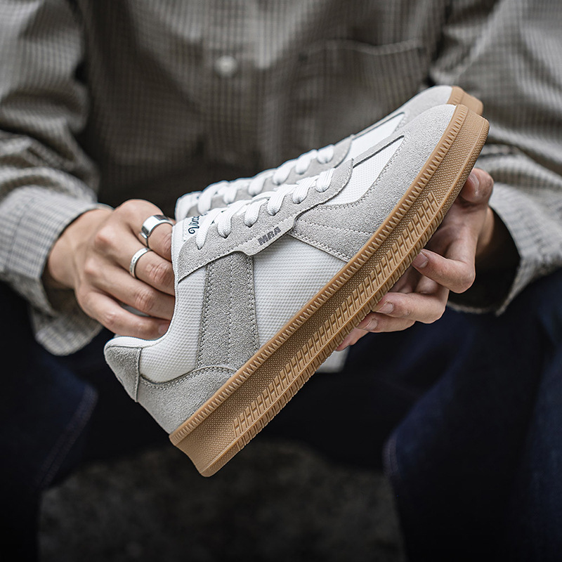 Summer retro breathable mesh thick soled sports and leisure shoes