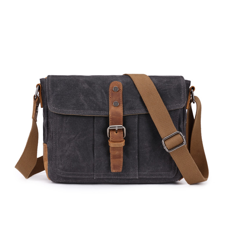American retro style men's casual waterproof canvas crossbody bag
