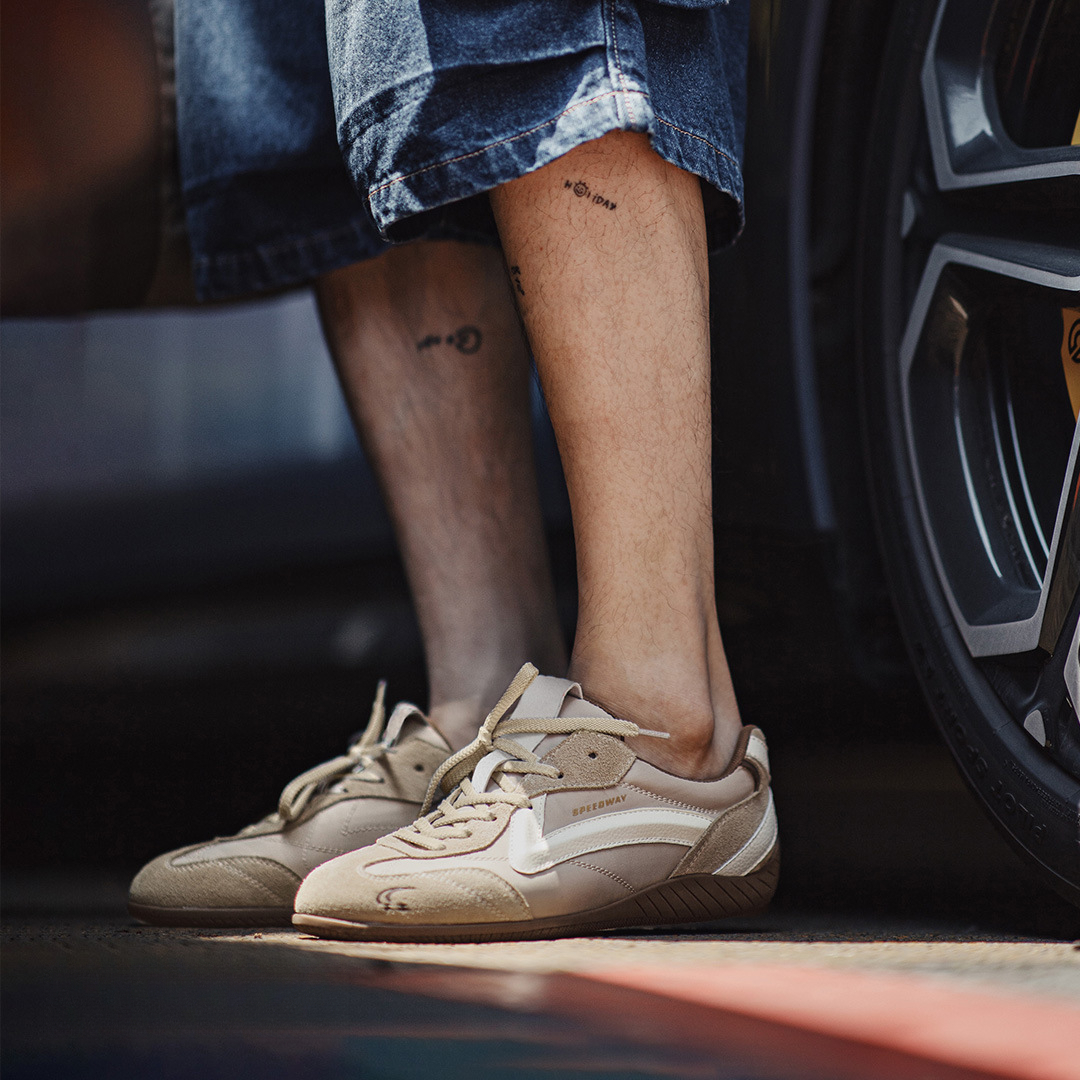 Summer new retro breathable thin soled sports and leisure shoes