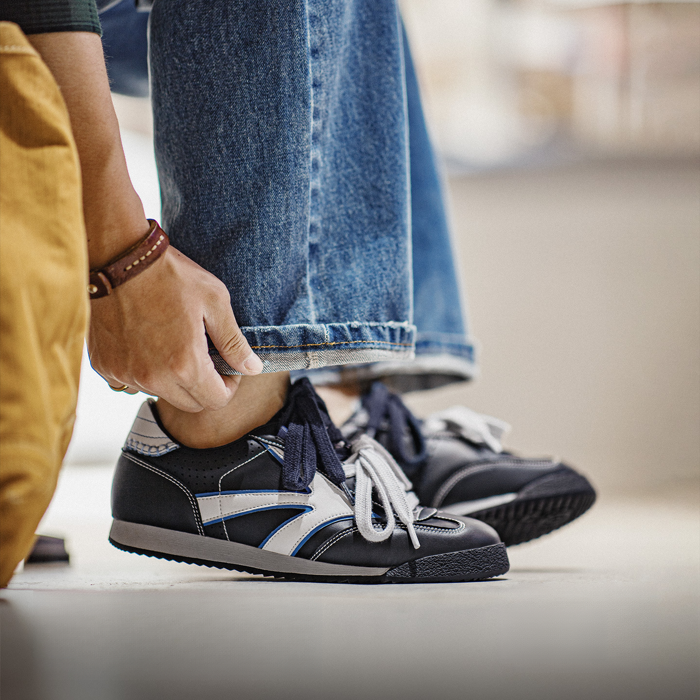 Summer retro men's new versatile soft soled sports and leisure shoes