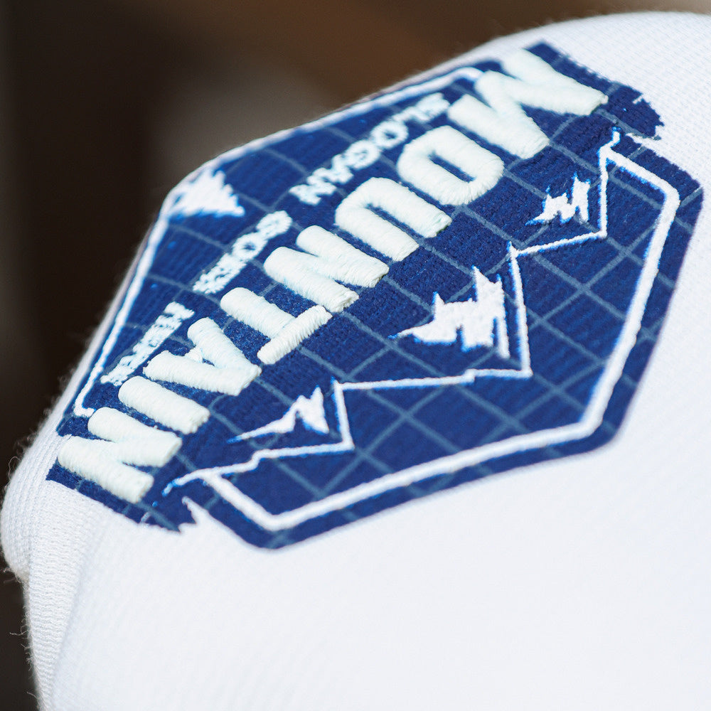 Casual 300g striped texture round neck sweatshirt for men, loose embroidered long sleeved base shirt