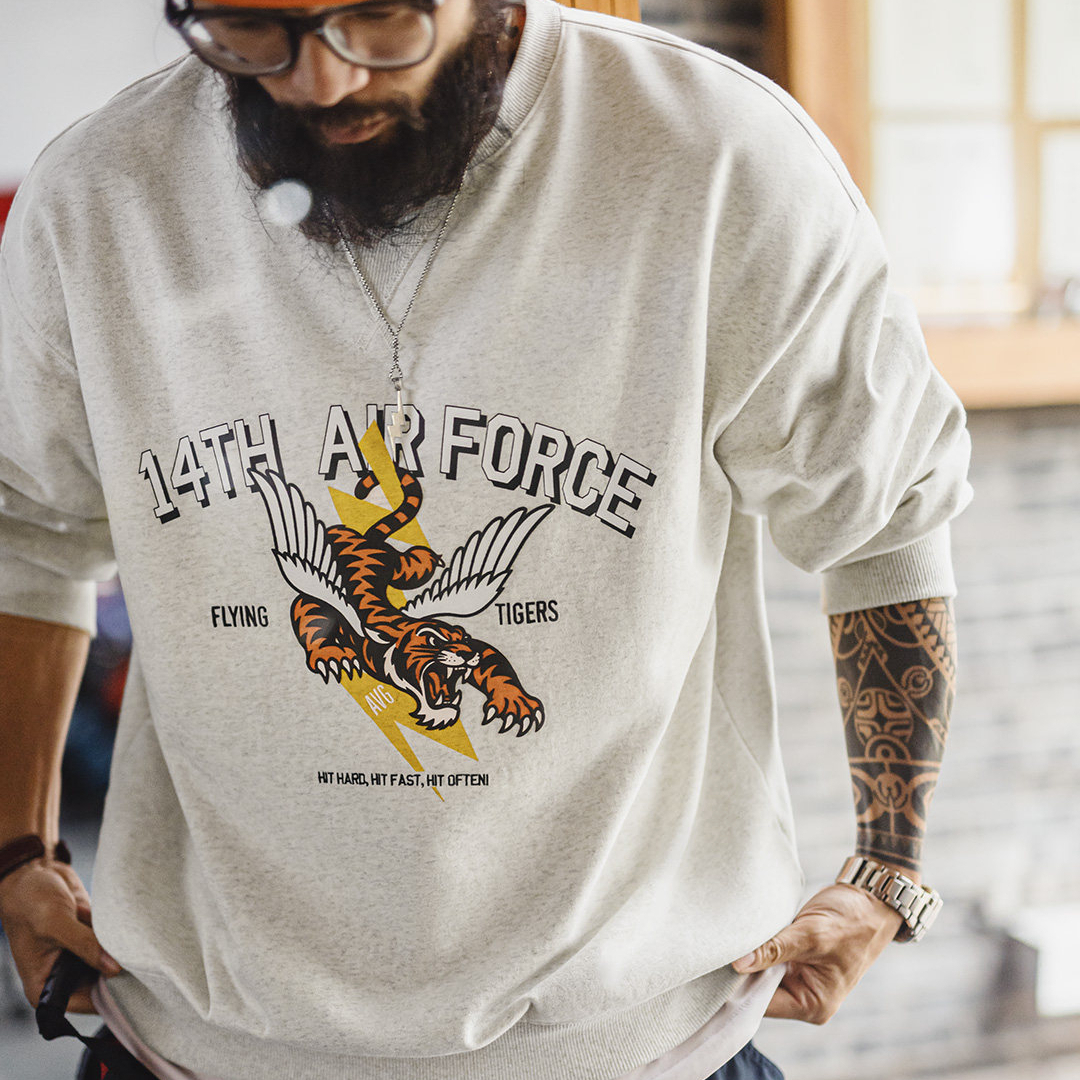 American Printed Gray Round Neck Loose Shoulder Long Sleeved T-Shirt