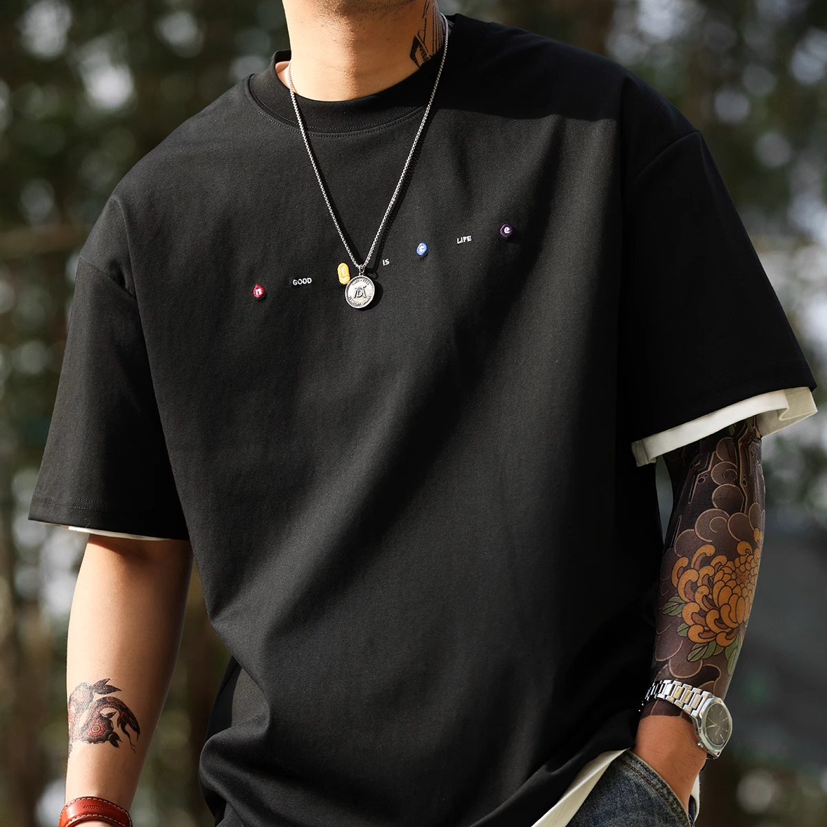 American casual embroidered men's loose and simple round neck short sleeved T-shirt