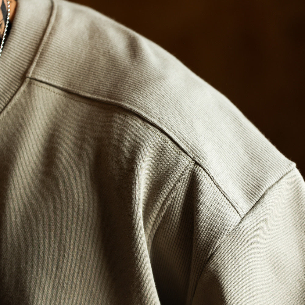 Washed Alman hoodie for men, 390g, worn as an outerwear with round neck ribbed patchwork base coat