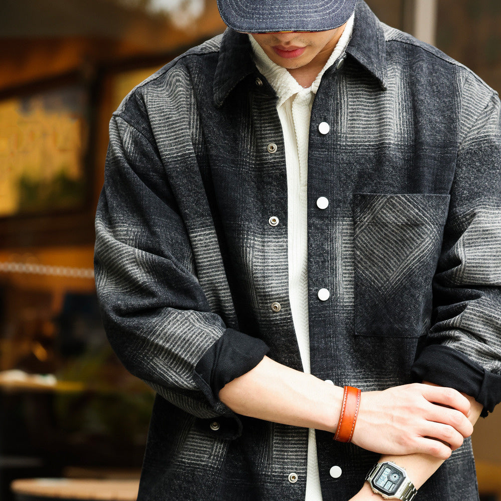 Chicano long sleeved faux woolen shirt, dyed and contrasting plaid brushed inch sweater jacket