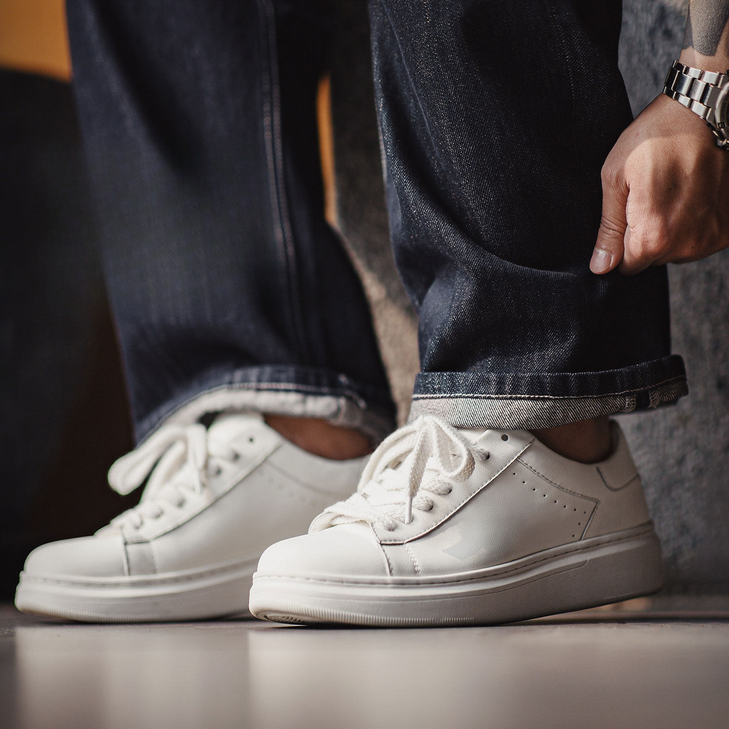 American Versatile Thick Soled White Round Toe Classic Casual Shoes