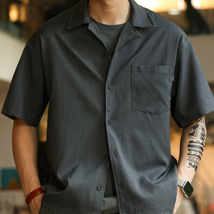 Japanese retro men's Cuban collar loose short sleeved shirt
