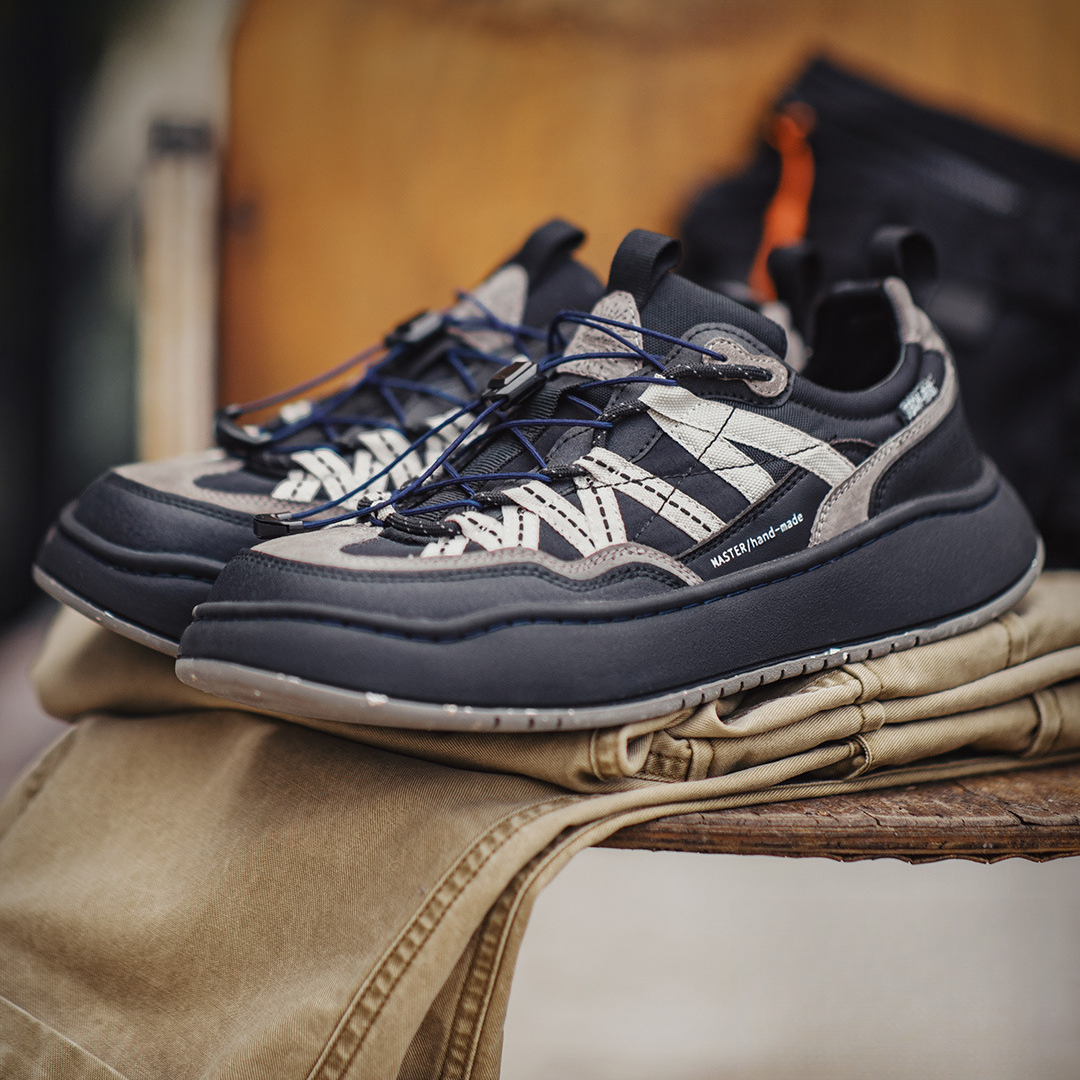 Black Beach Mountain Series Thick Bottom New Light Outdoor Functional Style Casual Shoes